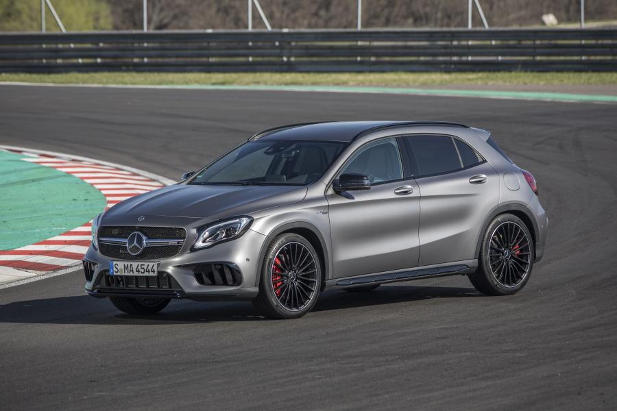  Mercedes-AMG GLA45 4Matic 2017 года  (WW) (фото 32 из 40)